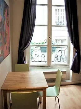 Apartment Saint Sulpice *