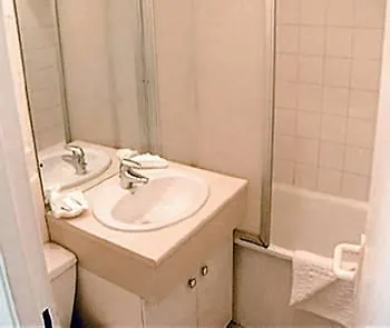 Saint Sulpice Apartment *