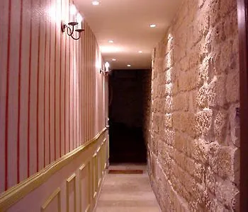 Apartment Saint Sulpice Paris