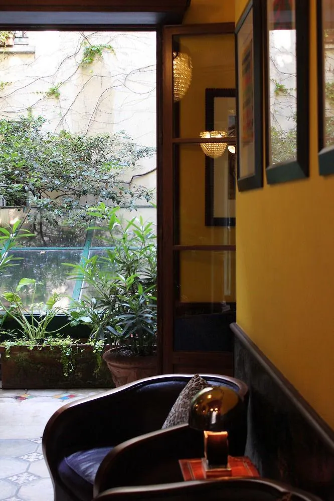 Saint Sulpice Apartment *