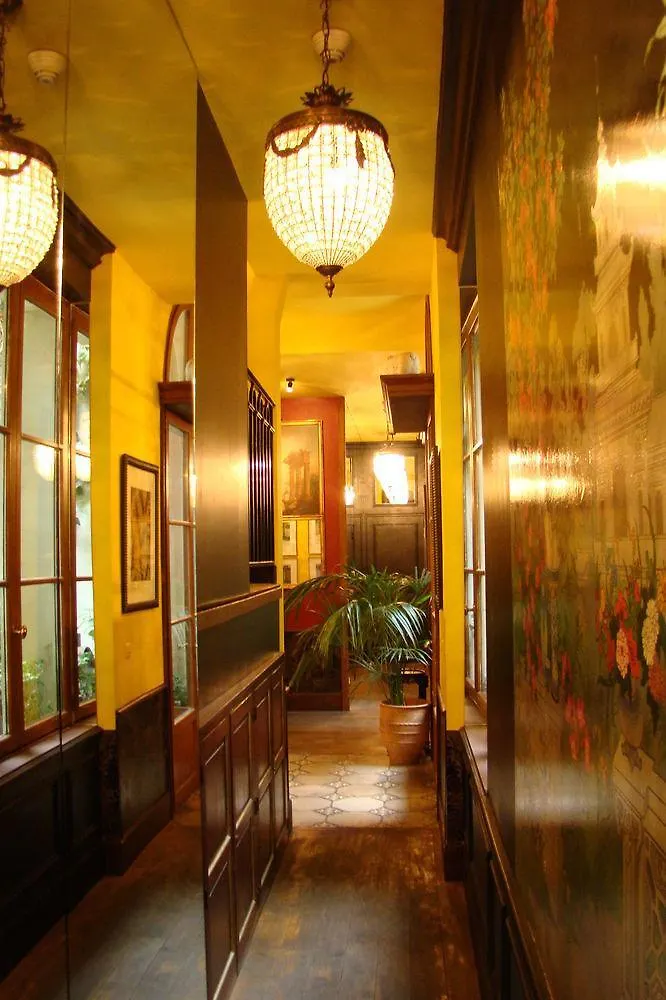Saint Sulpice Apartment Paris